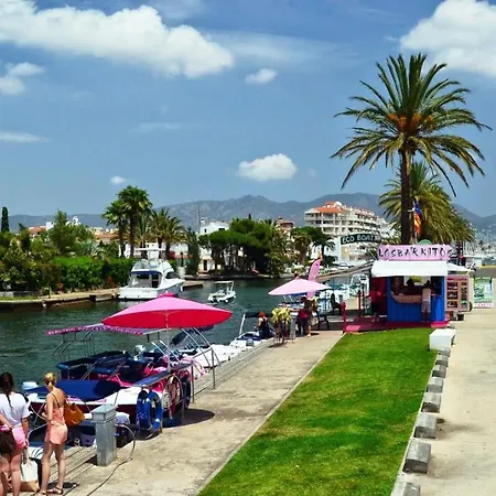 Costa Brava Acollidor Amb Gran Terrassa Per A 3 Persones Apartment *