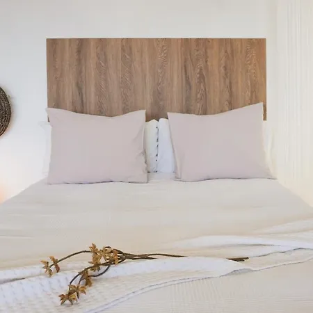 Apartment Costa Brava Acollidor Amb Gran Terrassa Per A 3 Persones Castello  D'Empuries